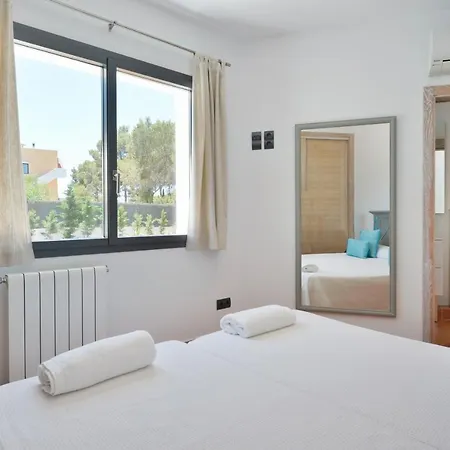 New With Pool 19 Mins From Ibiza Town Cana Clara فيلة *